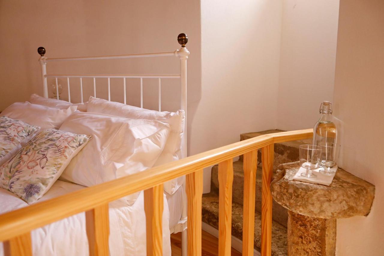 Bed and Breakfast Olá Belém! Cozy Windmill, Stunning views to Lisboa Caparica Zewnętrze zdjęcie